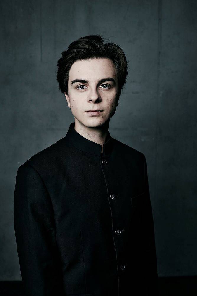 Luka Hauser (Musikalische Leitung "Der Zarewitsch")