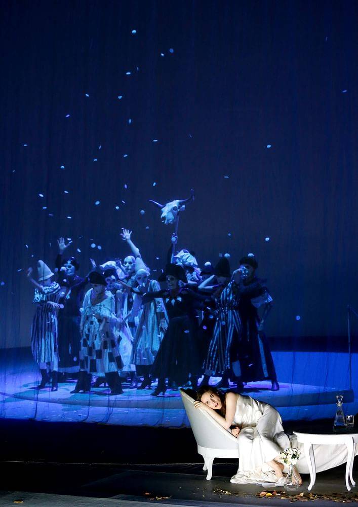 Rebecca Nelsen (Violetta Valéry), Wiener Staatsballett, Ensemble