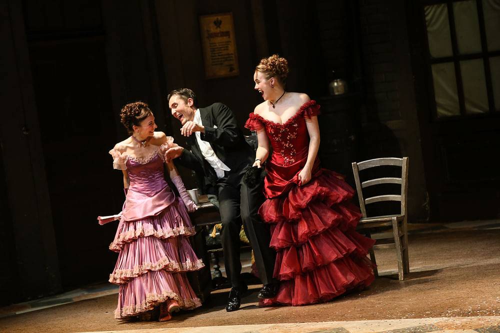 Julia Edtmeier (Ida), Marco Di Sapia (Frank), Lauren Urquhart (Adele)