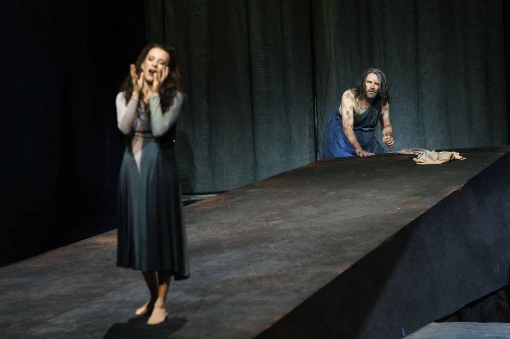 Astrid Kessler (Salome), Tommi Hakala (Jochanaan)