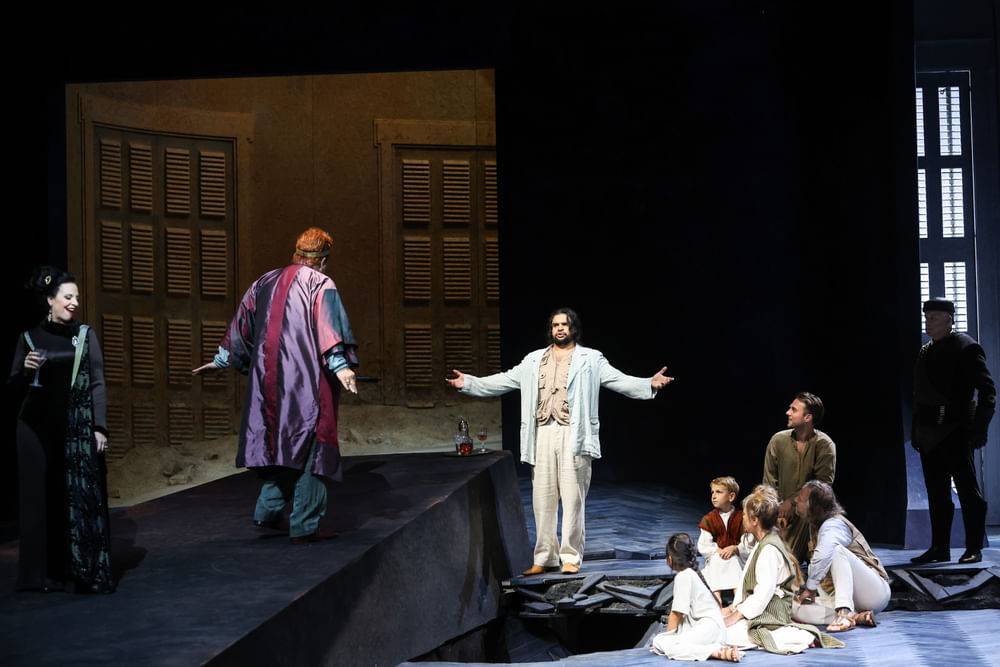 Ursula Pfitzner (Herodias), Wolfgang Ablinger-Sperrhacke (Herodes), Pablo Santa Cruz (Erster Nazarener), Stanisław Napierała (Zweiter Nazarener), Komparserie