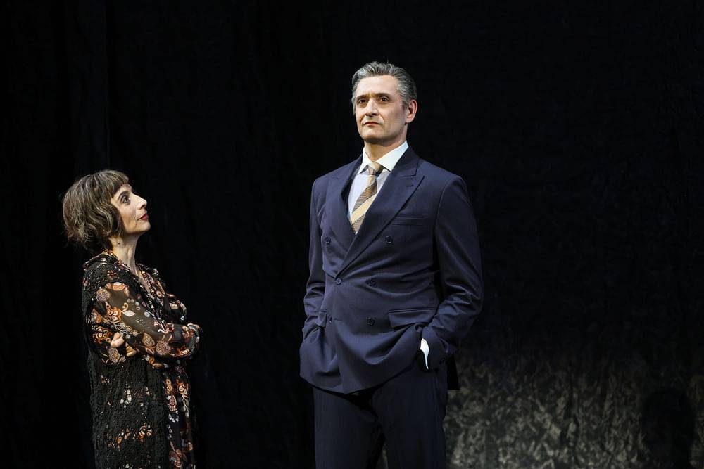 Ruth Brauer-Kvam (Sally Durant Plummer), Drew Sarich (Benjamin Stone)