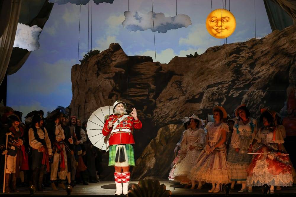 Jakob Semotan (Generalmajor Stanley), Ensemble, Chor der Volksoper Wien