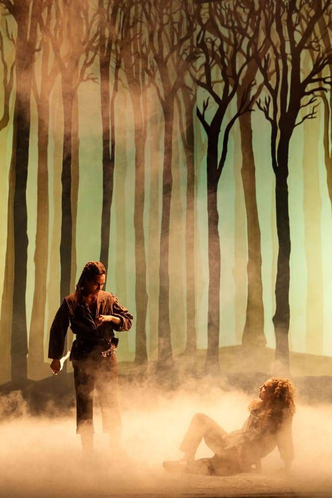 Eike Onyambu (Birk), Hannah Severin (Ronja)