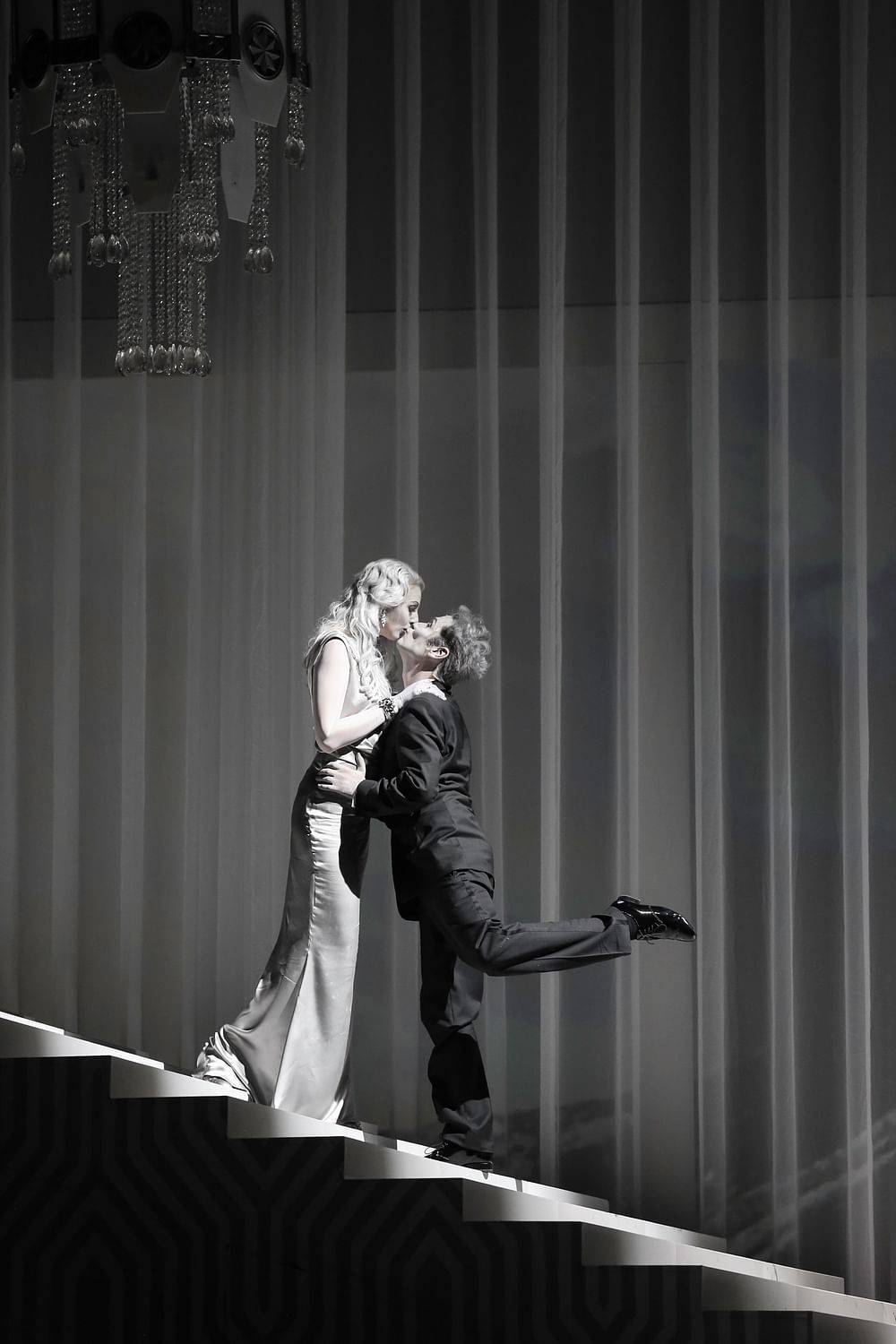 Bettina Mönch (Gloria Mills), Andreas Bieber (Axel Swift)
