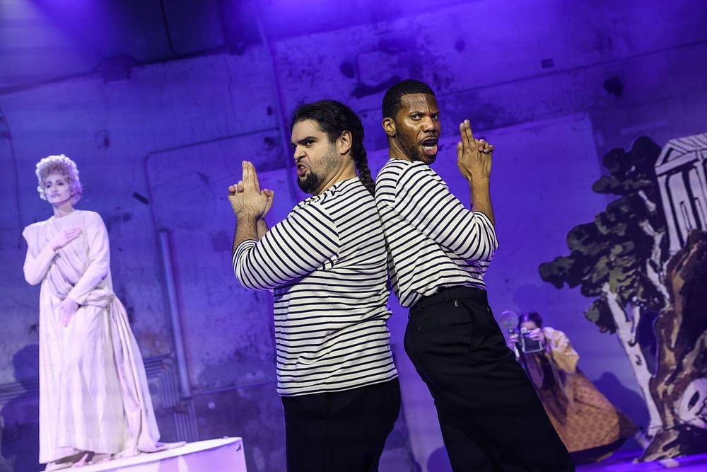 Sophie Wagner (Die Statue), Pablo Santa Cruz (Presto), Aaron-Casey Gould (Lacouf)