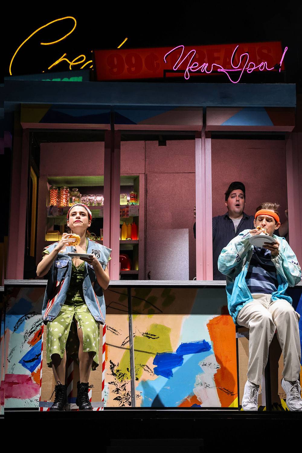 Juliette Khalil (Susan), Jakob Semotan (Jon), Oliver Liebl (Michael)