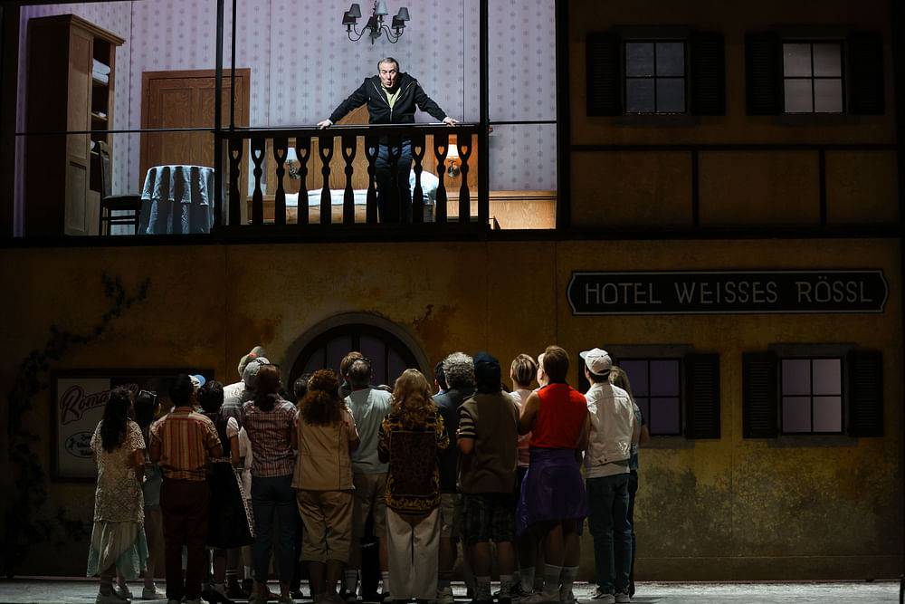 Robert Palfrader (Der Kaiser), Chor der Volksoper Wien