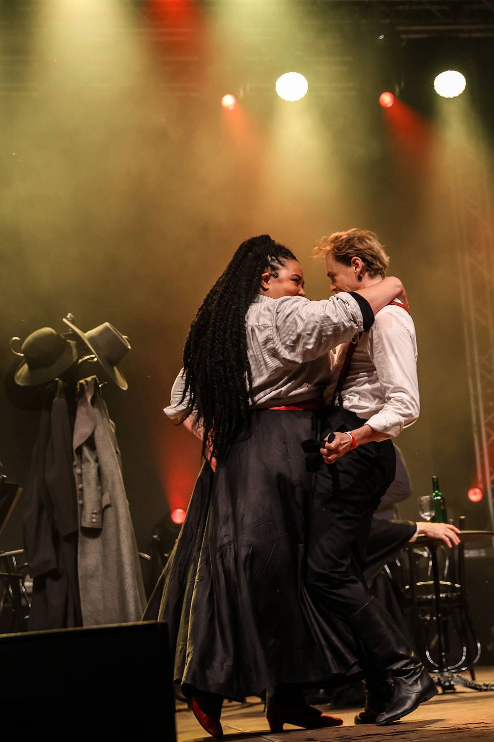 Katia Ledoux (Carmen), Anton Zetterholm (Don José)
