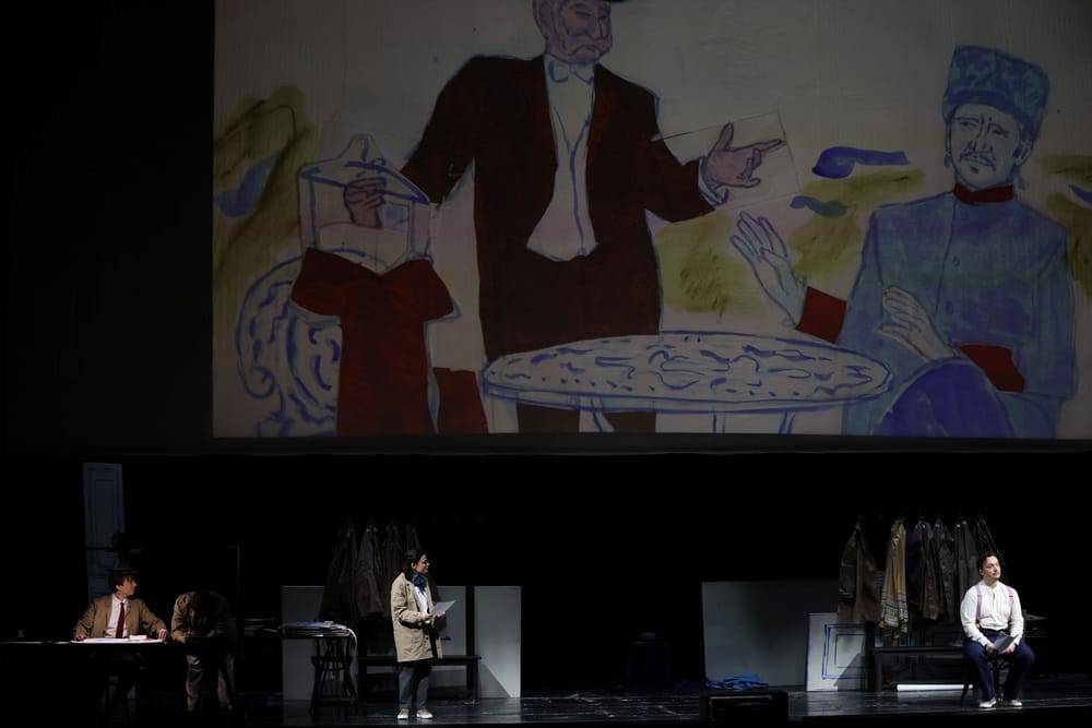 Steef de Jong (Regie, Bearbeitung, Bühne, Kostüme), Juliette Khalil (Mascha), David Kerber (Der Zarewitsch)