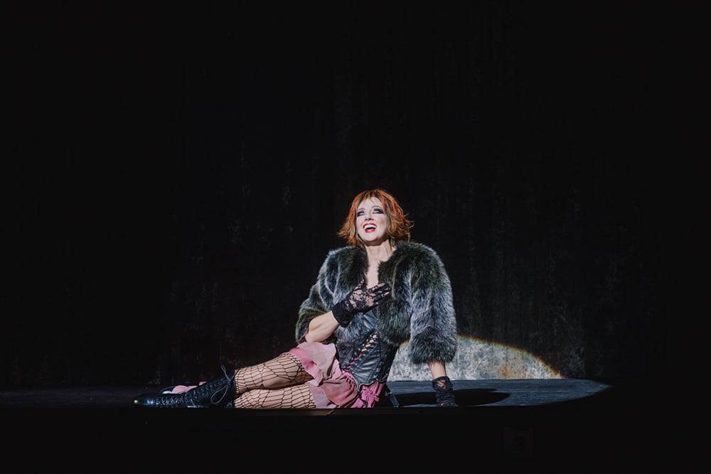 Bettina Mönch (Roxie Hart)