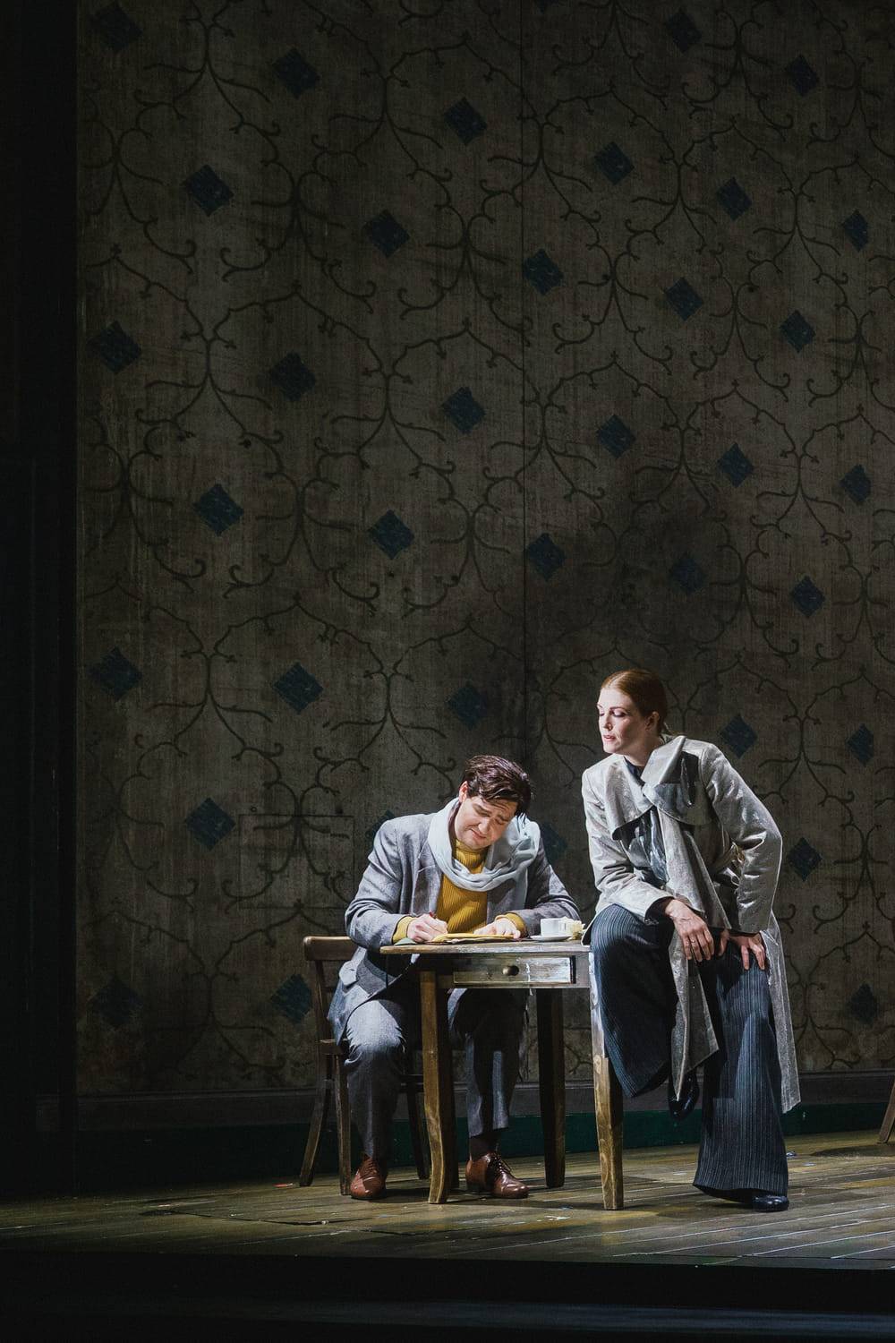 Attilio Glaser (Hoffmann), Wallis Giunta (Die Muse / Nicklausse)