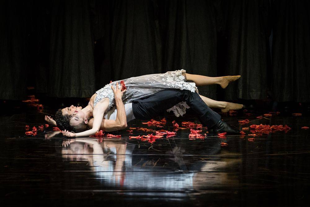 Elena Bottaro (Juliette), Andrés Garcia-Torres (Roméo)