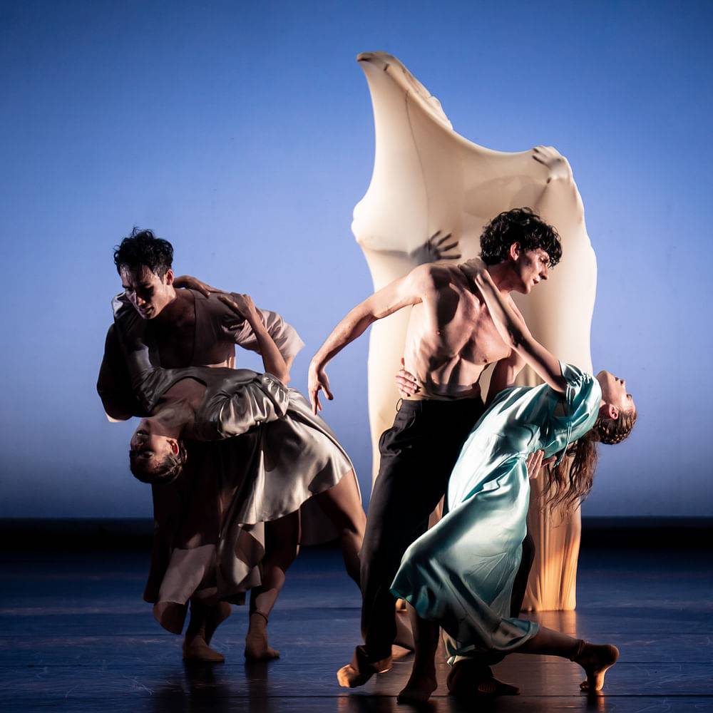 Helen Clare Kinney, Jackson Carroll, Duccio Tariello, Alexandra Inculet, Ensemble (Eden)