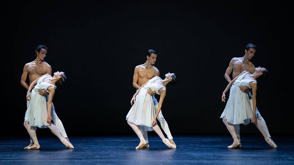 © Wiener Staatsballett/Ashley Taylor