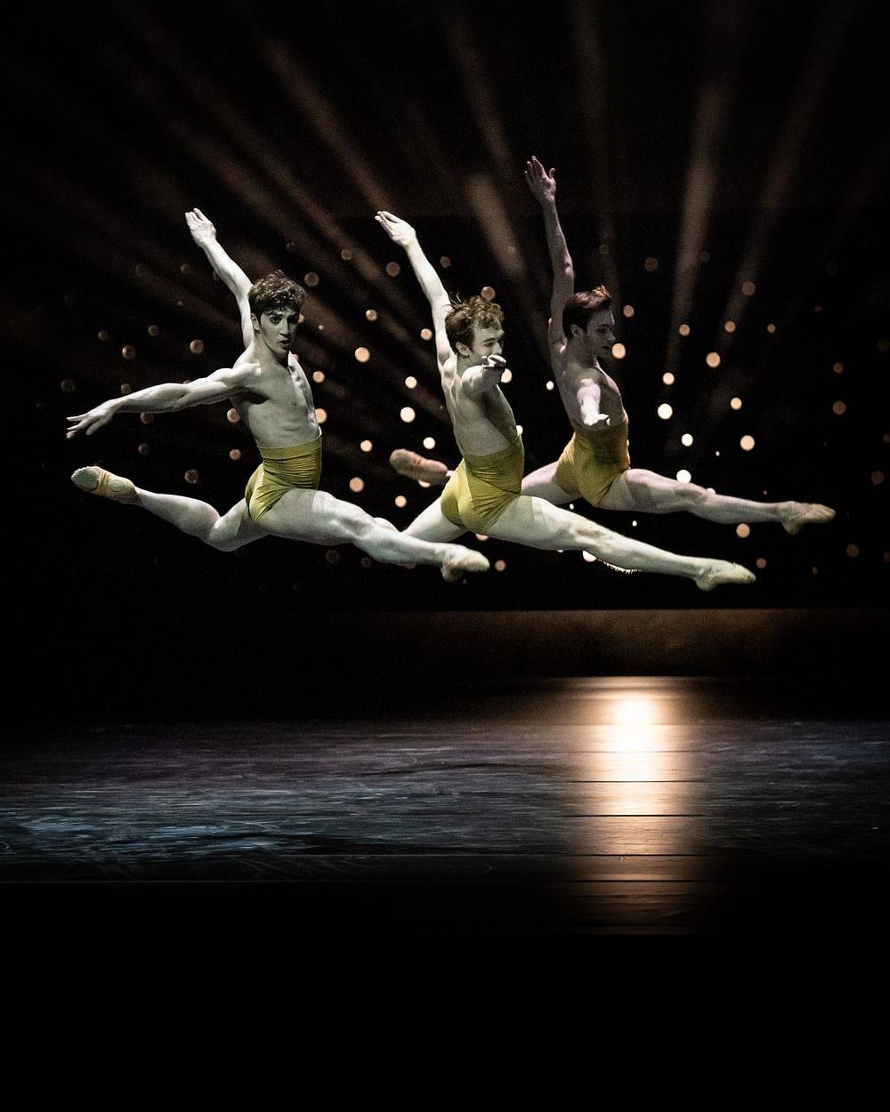Francesco Costa, Andrey Kaydanovskiy, Zsolt Török in Skew-Whiff
