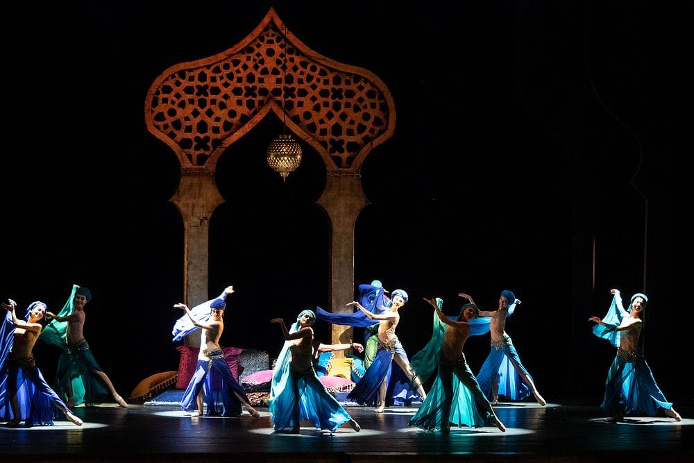 © Wiener Staatsballett/Ashley Taylor