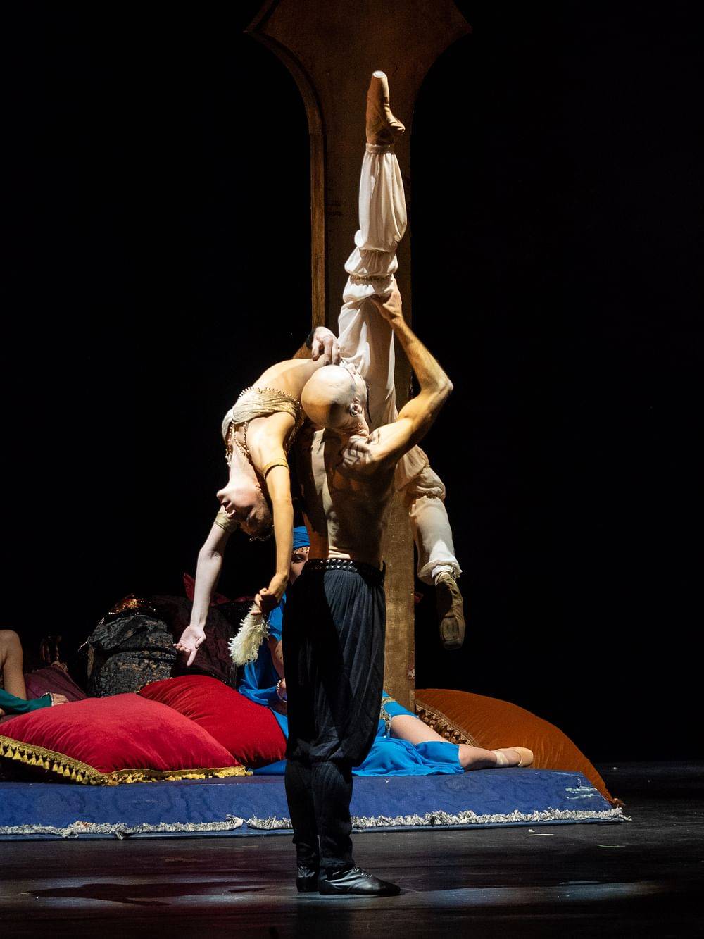 © Wiener Staatsballett/Ashley Taylor