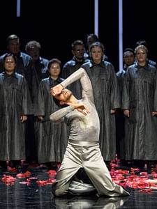 Roman Lazik (Pater Lorenz) © Wiener Staatsballett/Ashley Taylor, zum einmaligen Abdruck freigegeben.