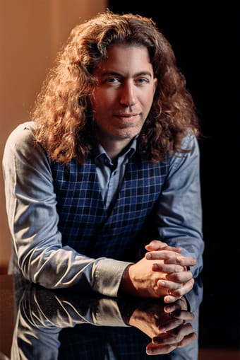 Porträt von Ran Arthur Braun