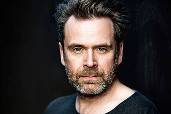 Portrait von Matthias Matschke