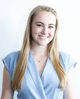 Porträt von Lauren Urquhart