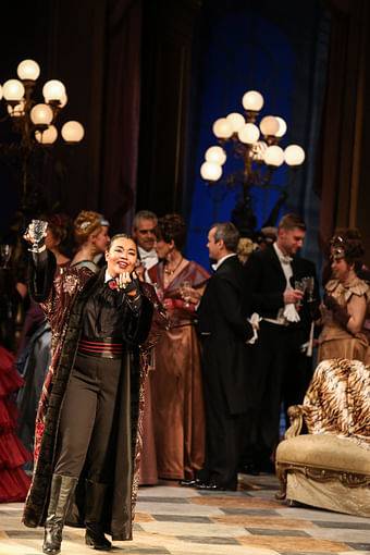 Katia Ledoux (Prinz Orlofsky), Chor