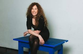 Portraitfoto von Lotte de Beer