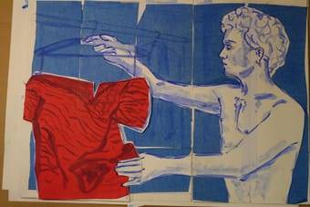 Zeichnung von Steef de Jong für Der Zarewitsch: Kautschukoff mit einem roten Kleid in der linken Hand.