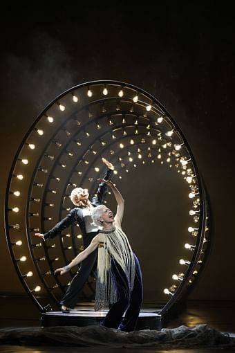 Sona MacDonald (Carlotta Campion), Melanie Böhm (Junge Carlotta)