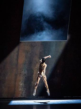 © Ashley Taylor/Wiener Staatsballett