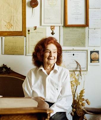 Portrait von Shoah-Überlebender Vera Szekeres-Varsa