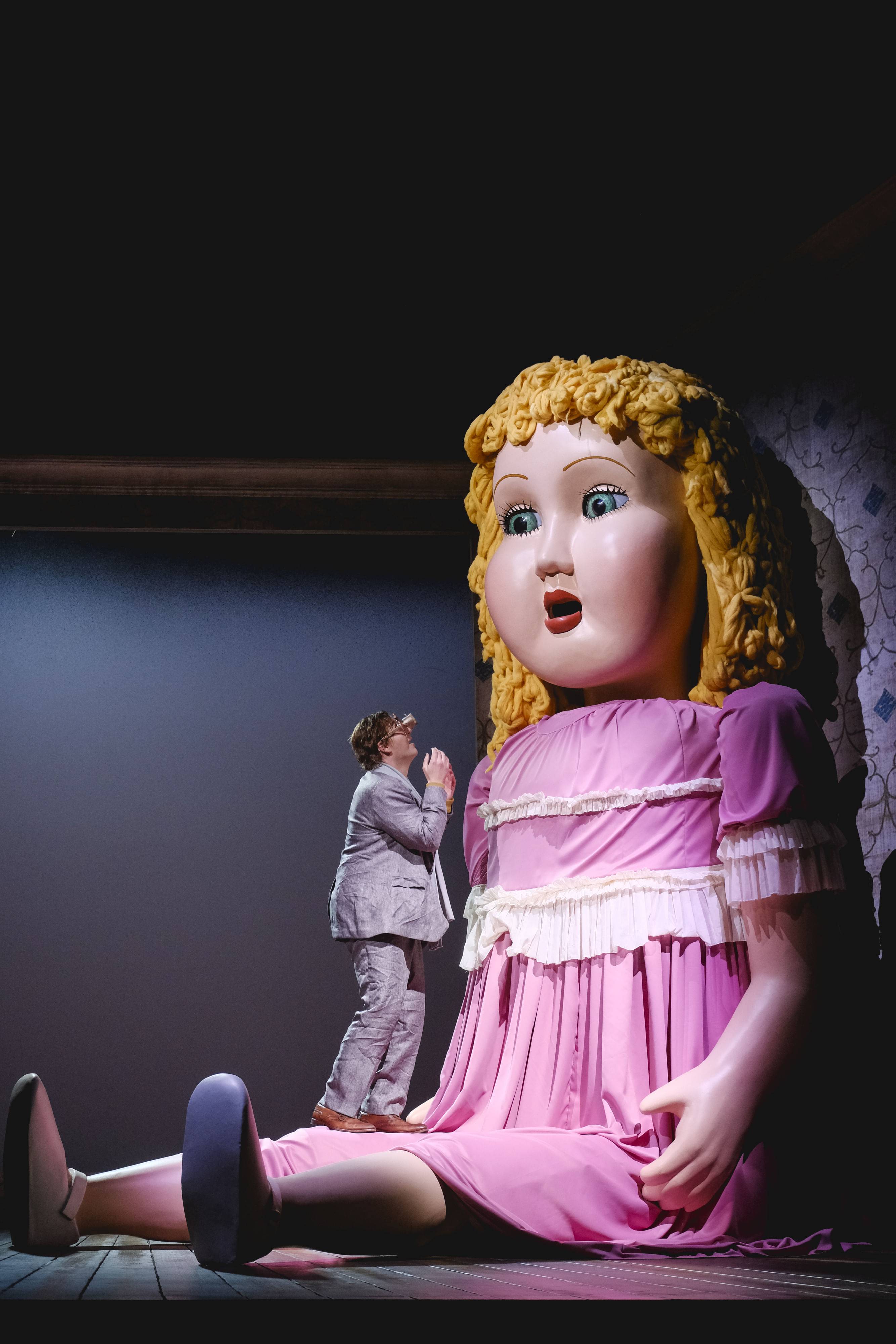 "Hoffmanns Erzählungen" an der Opéra national du Rhin Strasbourg