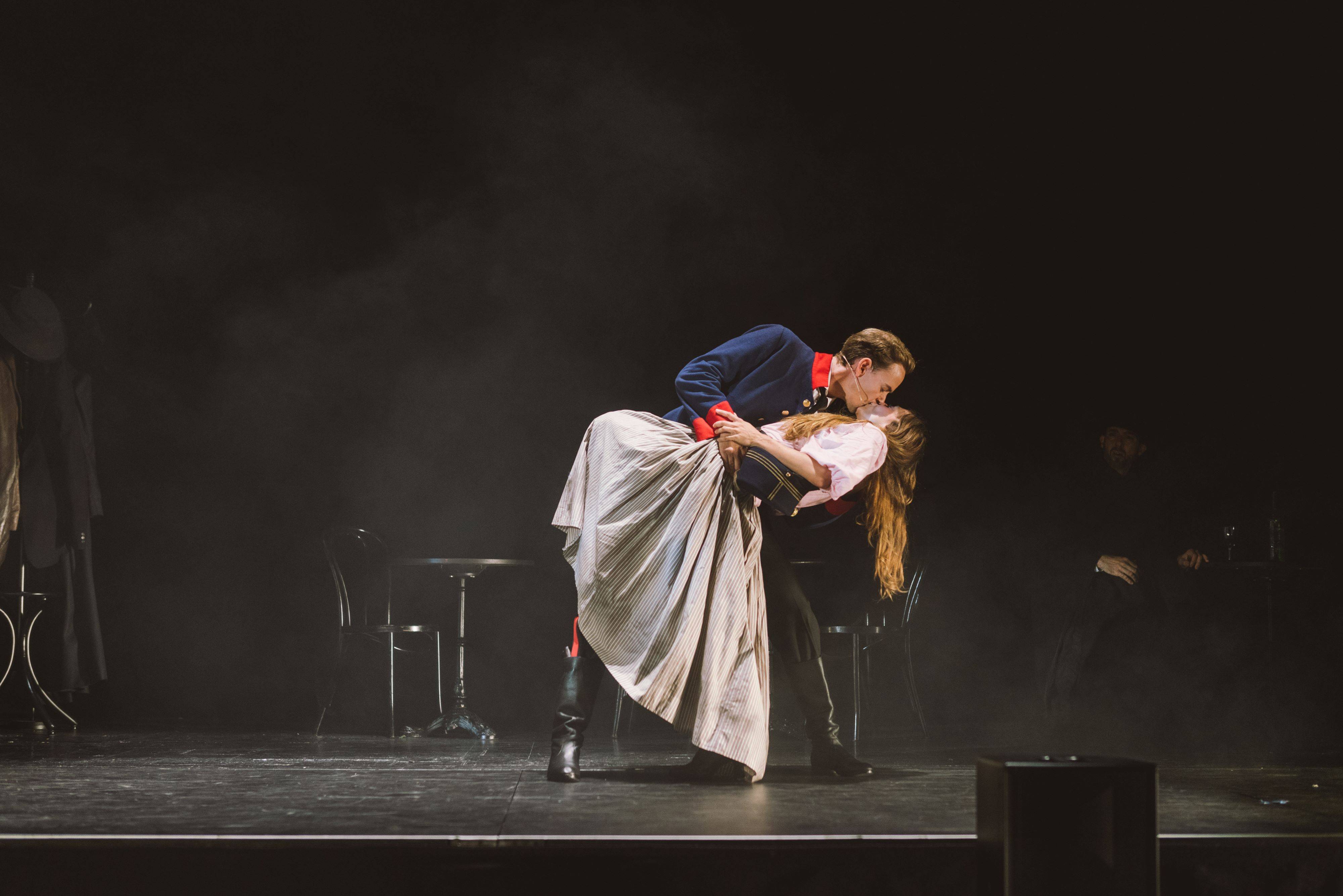 Anton Zetterholm (Don José), Julia Edtmeier (Micaëla)