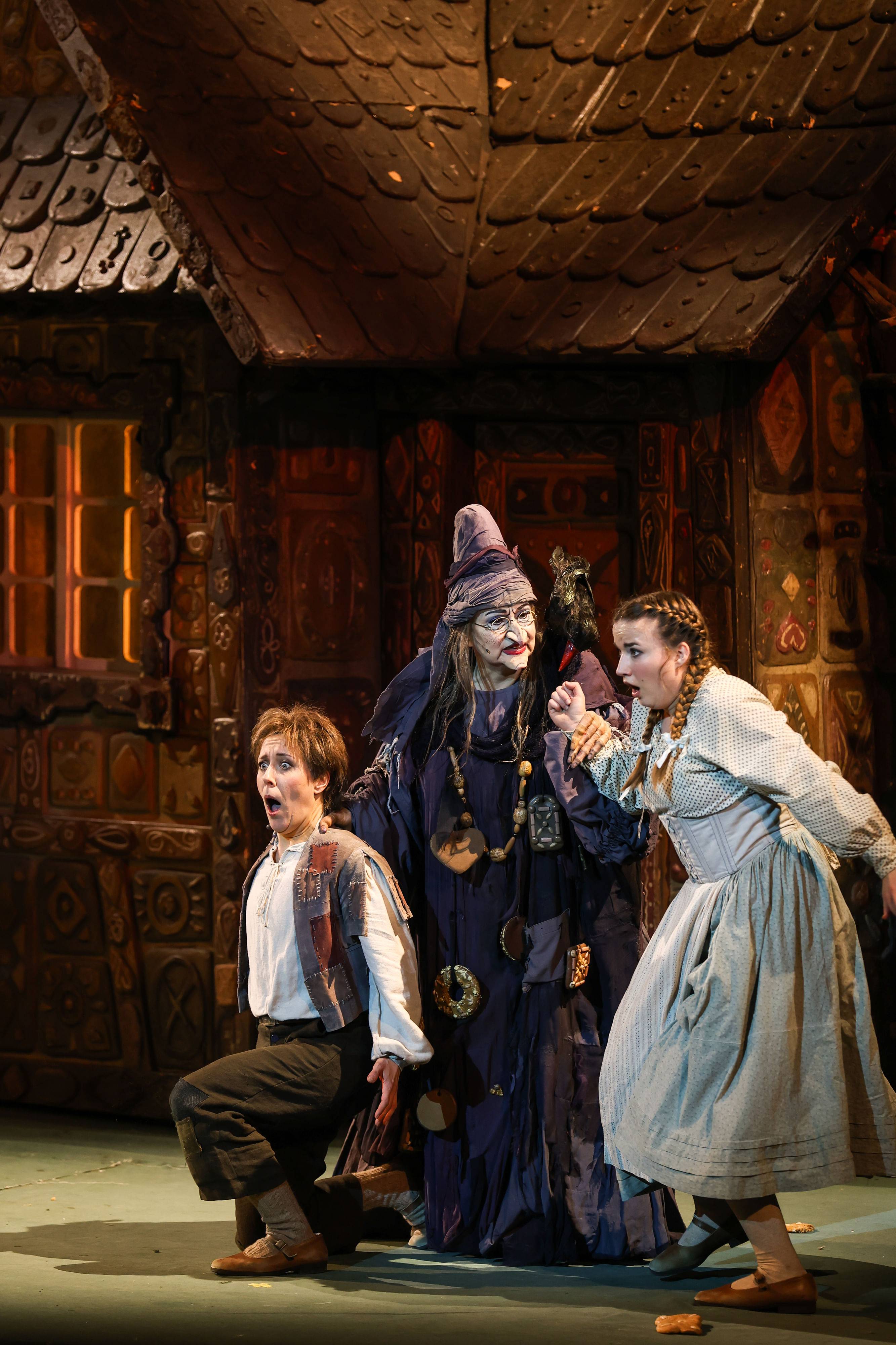 Annelie Sophie Müller (Hänsel), Ulrike Steinsky (Die Knusperhexe), Hedwig Ritter (Gretel)