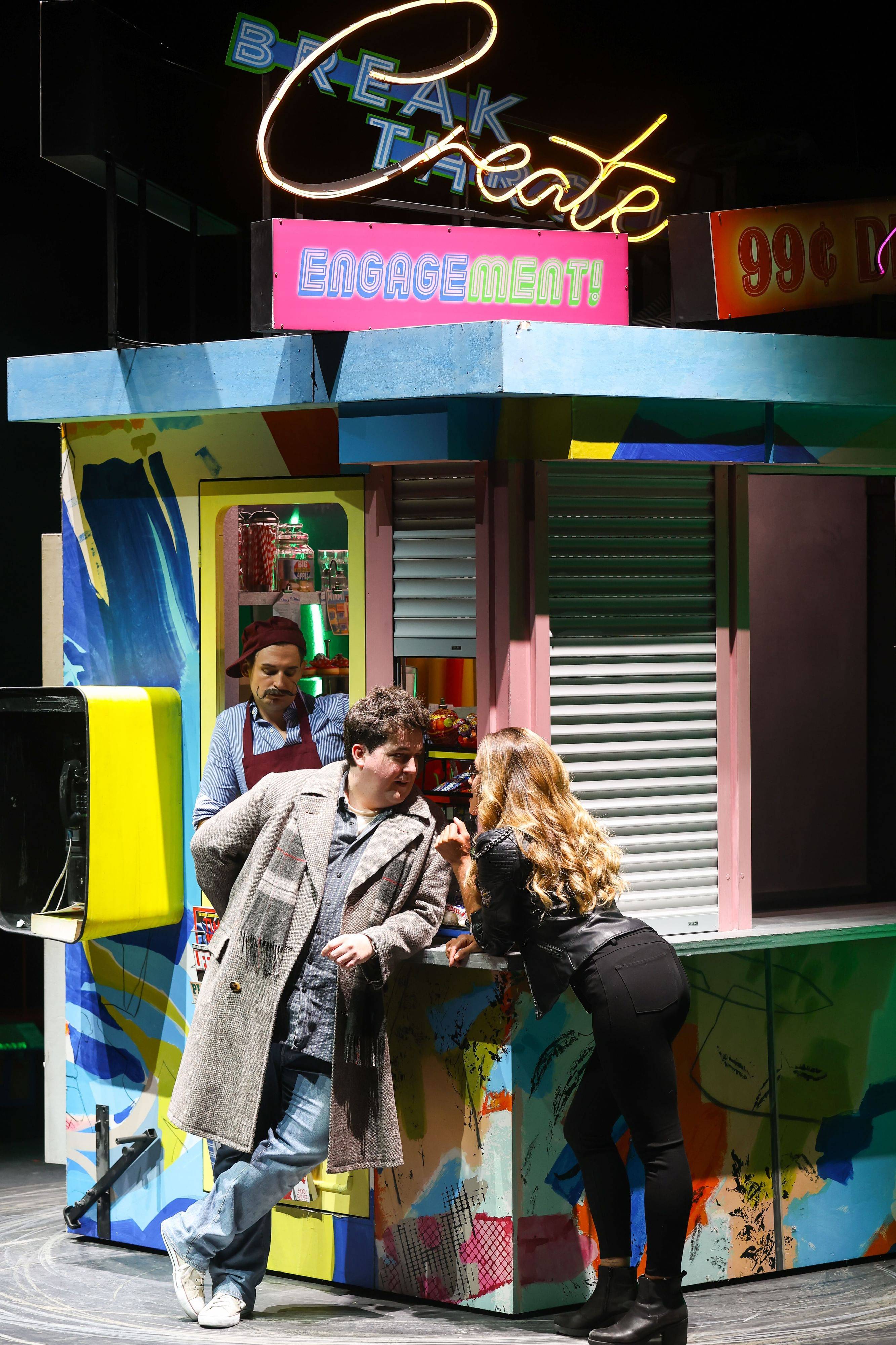 Oliver Liebl (Michael), Jakob Semotan (Jon), Sophia Gorgi (Susan)