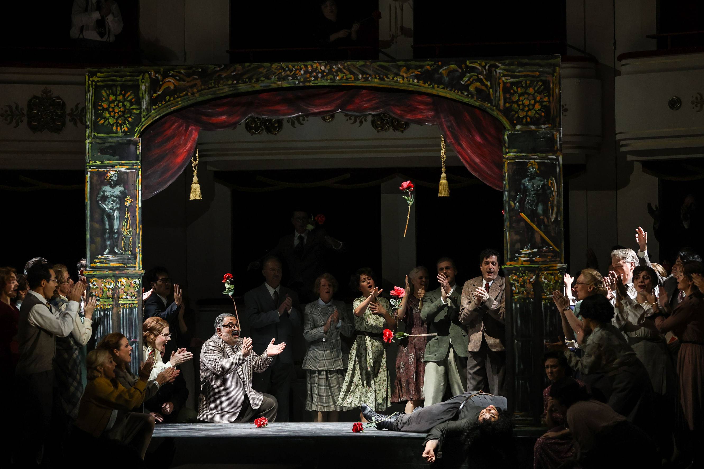 Katia Ledoux (Carmen), Chor