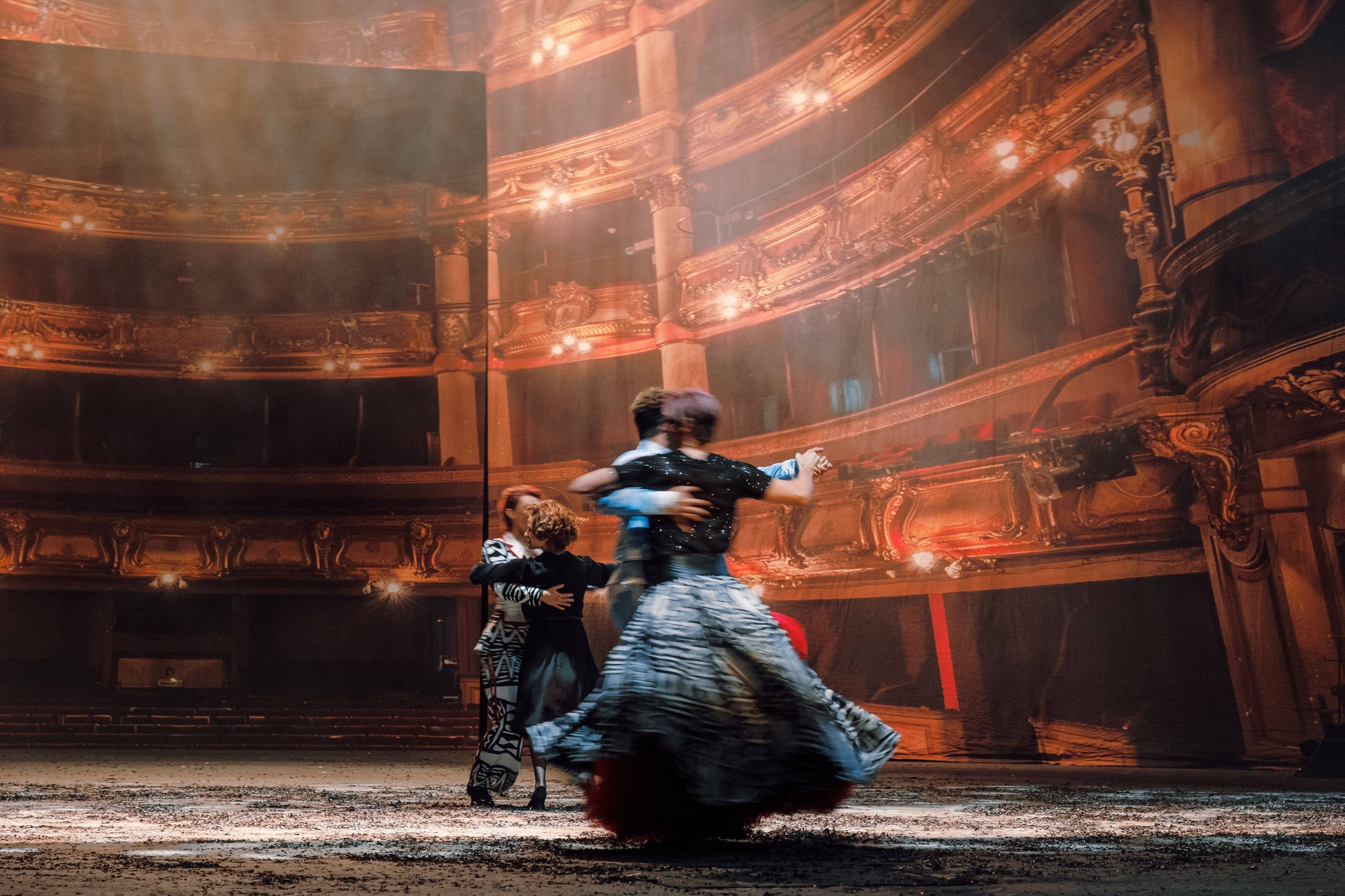 Mila Schmidt (Grete), Juliette Khalil (Ida Grünwald), Lionel von Lawrence (Danny Robinson), Oliver Liebl (Aschenbrödel)